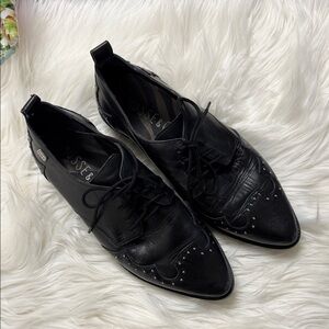 Musse & Cloud Black Leather Flats